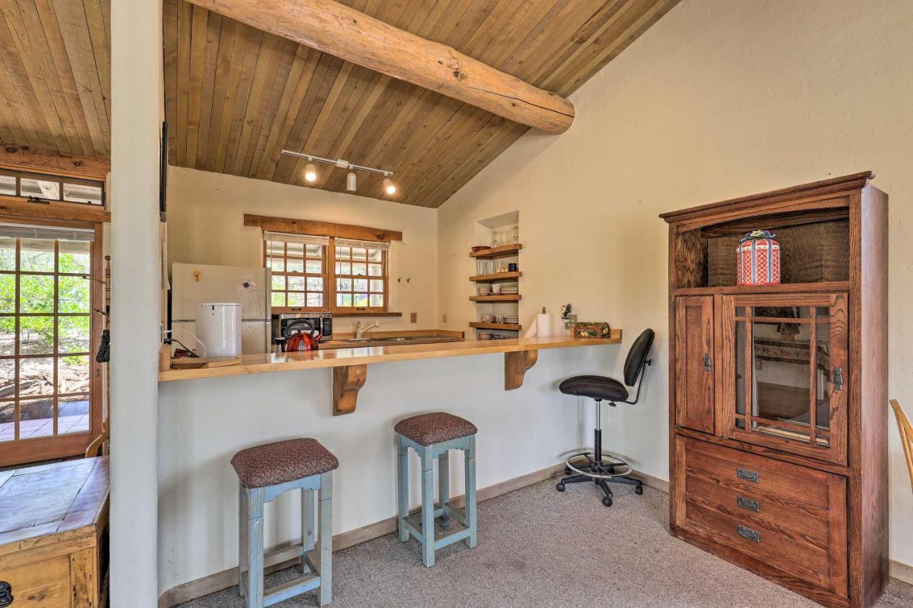 Bright Prescott Studio With Thumb Butte Views! Esterno foto